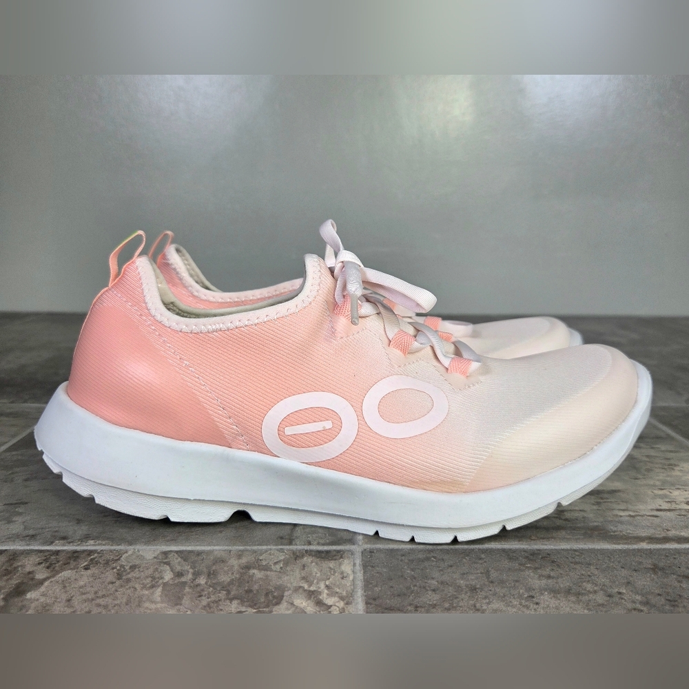 OOFOS Women's Sneakers Pink Gradient White Sole